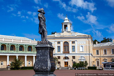 Павловский дворец