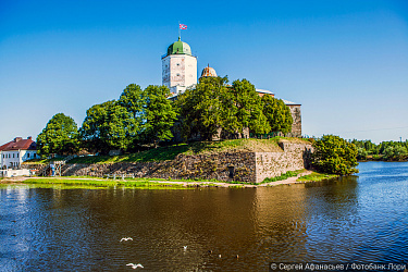 В древний город Виипури
